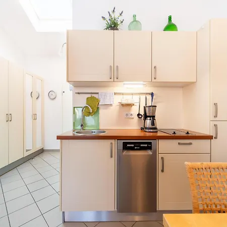 Elegant Eingerichtete Appartement *